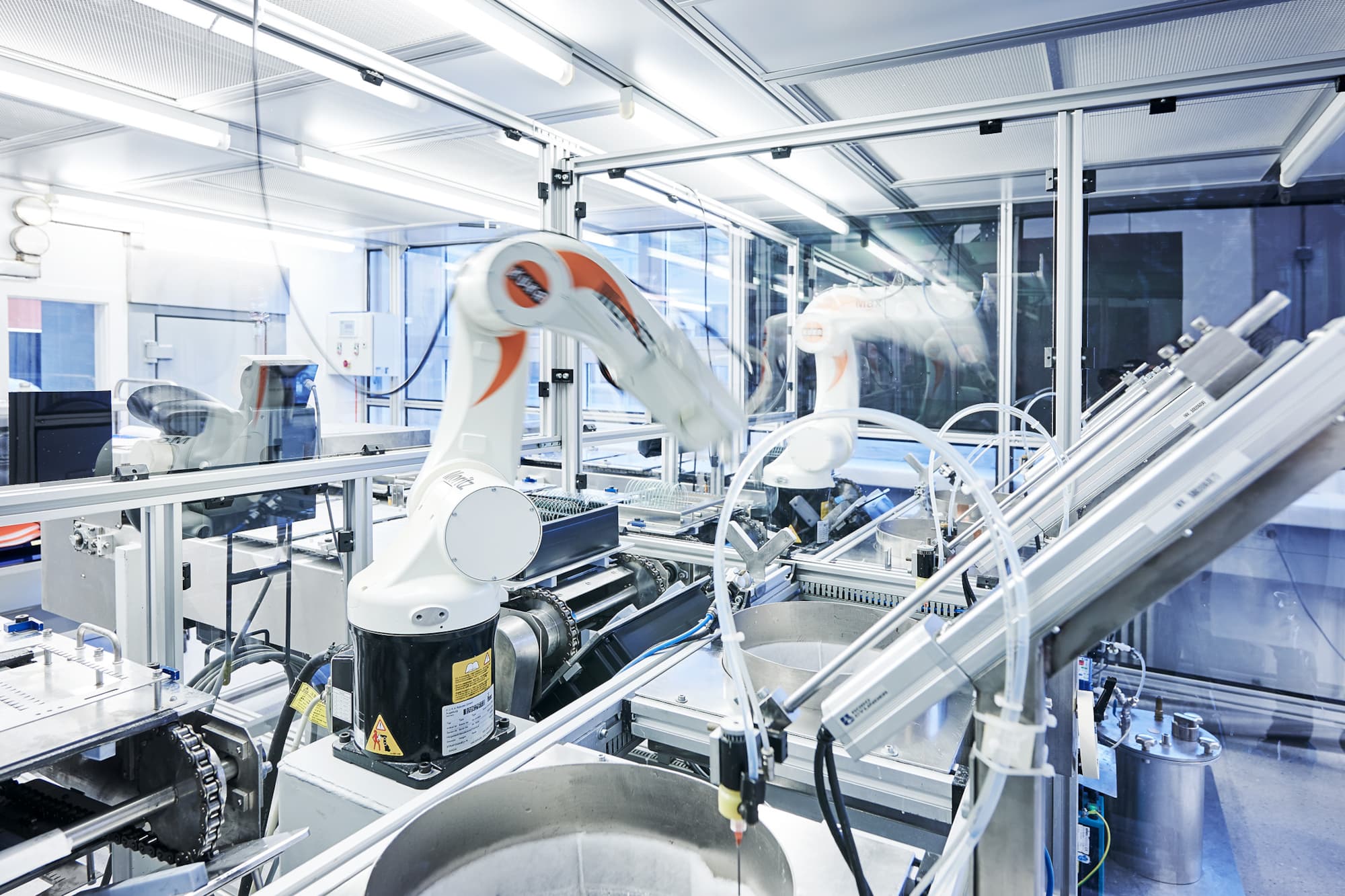 Robot-Assisted Serial Assembly | Assembly of Components | Production ...